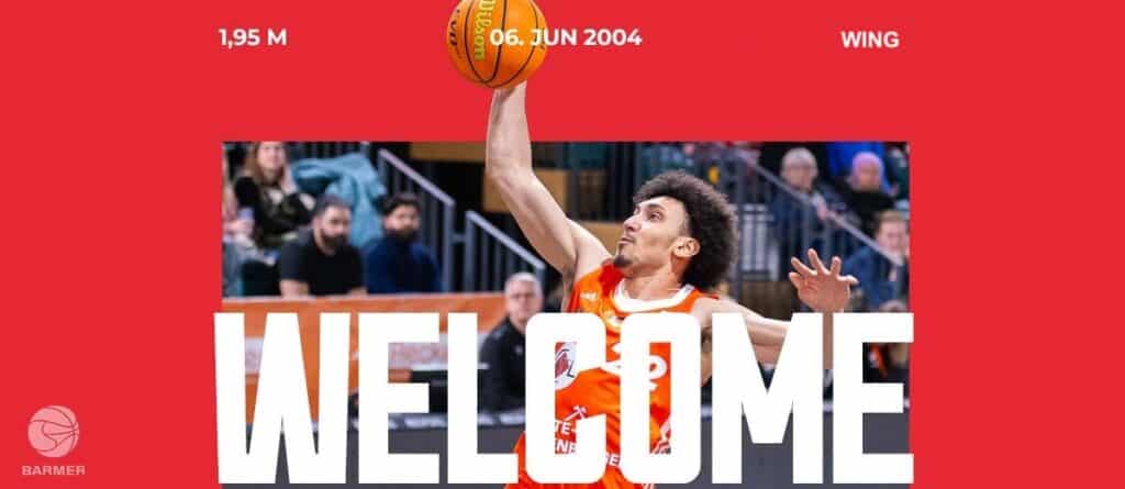 Willkommensplakat eines Basketballspielers der RheinStars Köln vom 06. Juni 2004, 1,95 m groß, Position Wing.